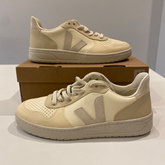 Veja V-10 Chromefree Leather in Multicolor/Cashew/Pierre sz 39EU/8US New in Box - Picture 3 of 7